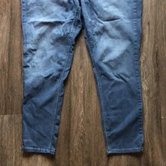 Laurie Felt Jeans - Picture 2 of 8